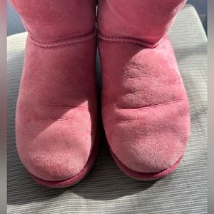 Pink Bailey Bow Ugg Size 9